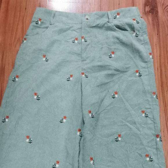 Cider Sage Green Pants with Floral Embroidery Fairy Cottagecore Comfortable - Picture 5 of 8